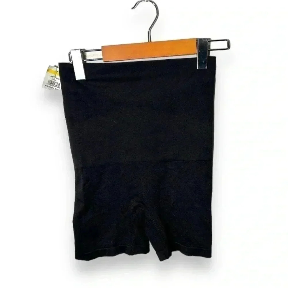 NWT F.I.T  shaper shorts S
